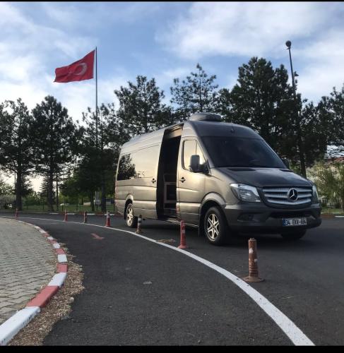 WhatsApp-Image-2024-03-13-at-11.40.46